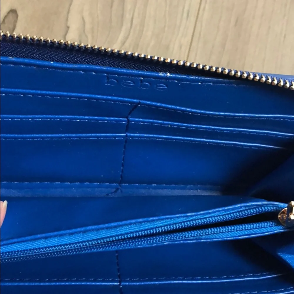 BeBe Clutch Zipper Wallet